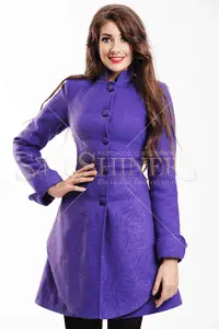 Palton LaDonna Elegance City Purple cu imprimeu elegant si fin Palton LaDonna Elegance City Purple cu imprimeu elegant si fin
