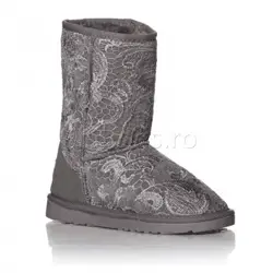 Cizme inalte tip UGG brodate 