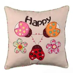Perna decorativa cu mesaj Happy 30x30cm