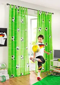Perdea camera copii Tema Fotbal pentru baieti Perdea camera copii Tema Fotbal pentru baieti