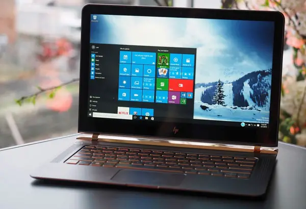 Noul Laptop HP Spectre cu mai putin de 11mm grosime